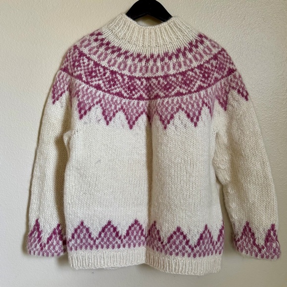 Chunky Wool Fair Isle Nordic Sweater White and Pink Patterned - Picture 2 of 4